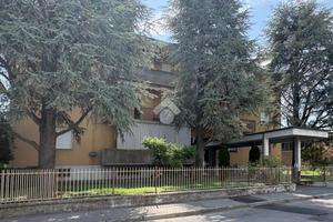 3 LOCALI A BUDRIO