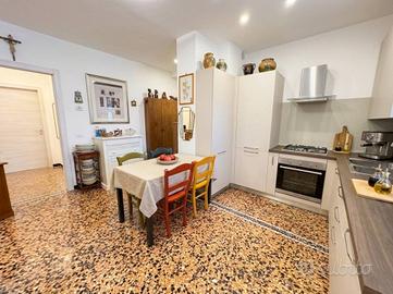 Appartamento di 76 m² con 4 locali a Albenga