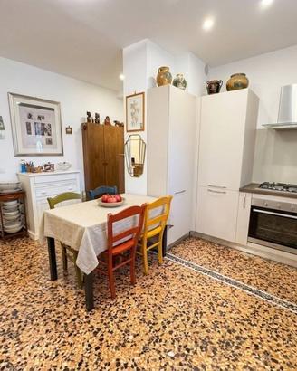 Appartamento di 76 m² con 4 locali a Albenga