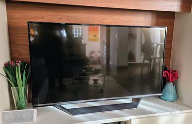 LG 49' ULTRA HD 4K SMART TV