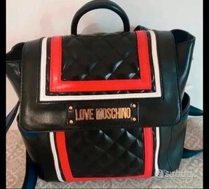3 zainetti love moschino 