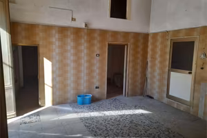 DUE VANI OLTRE ACCESSORI