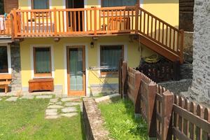 Casa giardino Periasc-Champoluc