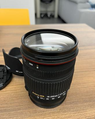 Obbiettivo sigma 18-200 f3,5/6,3 attacco sony A