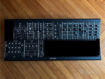 Behringer System 15 (eurorack - modulare)