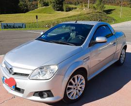 OPEL Tigra TwinTop - 2005