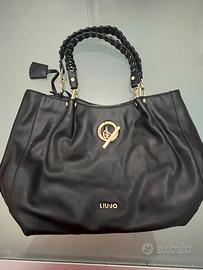 Borsa LiuJo pochette Guess