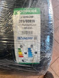 205/60R16 92H. Goodride NUOVE