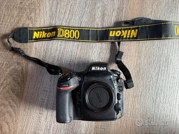 Nikon d800 piu obiettivi e acessori