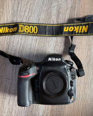 Nikon d800 piu obiettivi e acessori