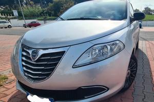 lancia ypsilon 1.3 multijet diesel