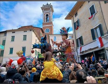 La posizione centrale nel paese bar storico