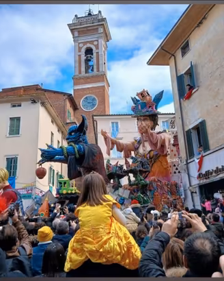 La posizione centrale nel paese bar storico