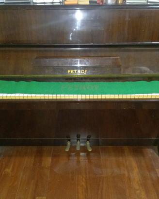 Pianoforte Petrof