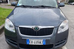Skoda Fabia 5 porte benzina