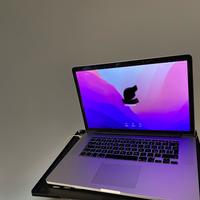 Apple Macbook pro 15”