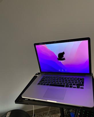 Apple Macbook pro 15”