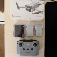 DJI Mini 3 Pro con RC, 2 batterie e filtri