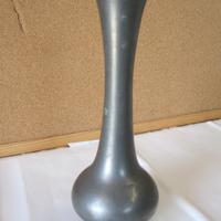 Vaso antico in peltro anfora porta fiori vintage