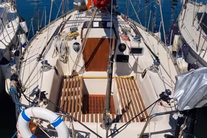 Beneteau first 32.5 natante