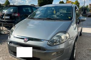 Fiat Punto 1.3 MJT II 75 CV 5 porte Young OK NEO P