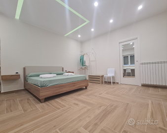 Ampio monolocale con area esterna