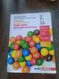 Libro di Chimica per liceo scientifico ZANICHELLI
