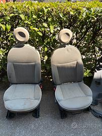 Sedili completi Fiat 500 e Copriportiera post.