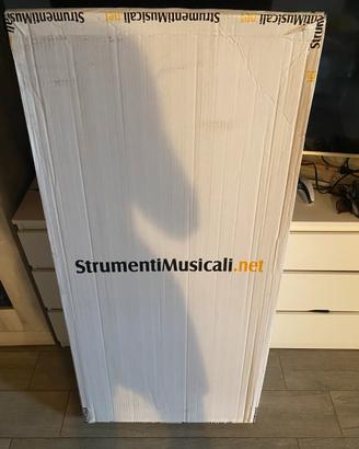 Fender, leggere attentamente la descrizione.