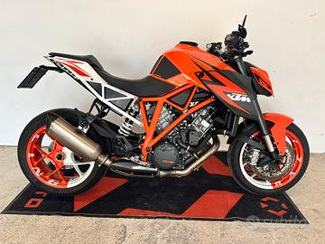 Ktm 1290 super duke r 2017