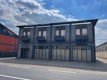 Immobile di 700 m² a Vercelli