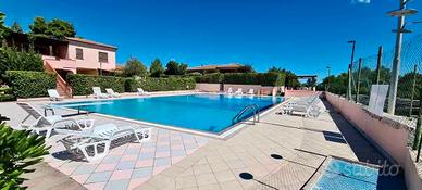 Casa vacanza San Teodoro Fino a 12/15 posti letto