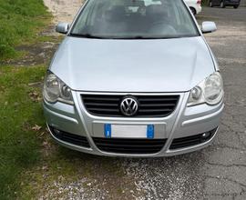Volkswagen Polo 1.2 benzina 70 CV 51 kW