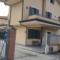 Locali singoli uso ufficio/ambulatorio