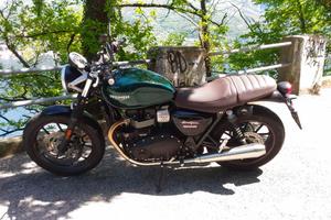 Triumph Street Twin 900