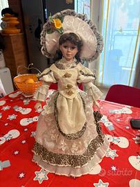 Bambola porcellana biscuit 50cm con piedistallo