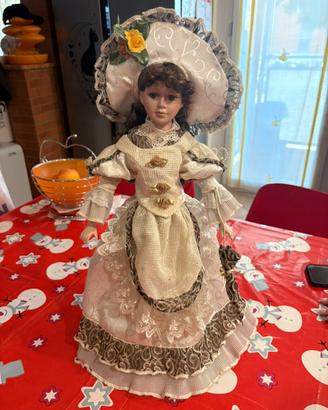 Bambola porcellana biscuit 50cm con piedistallo