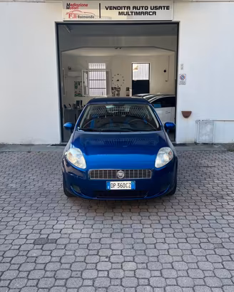 Fiat Grande Punto 1.2 65CV OK NEOPATENTATI
