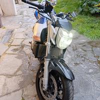 Suzuki GSR 600 - 2006