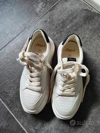 Scarpe ASH