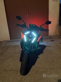 KTM 990 Duke (2024/2025) – Solo 7.450 km – Pari al