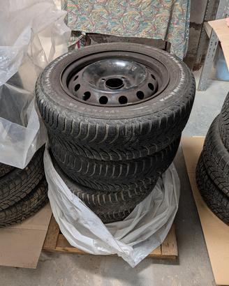 Kit Ruote 14 4x108 Citroen Peugeot + Cric e Scorta