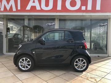SMART ForTwo 1.0 71CV TWINAMIC PASSION CERCHI 15