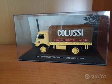 Om Leoncino, Colussi, no mebetoys politoys 