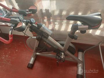 usata pochissimo bici da spinning 