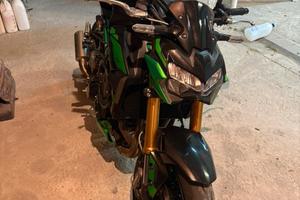 Kawasaki Z900 SE
