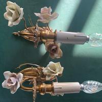 2 applique Liberty con rose in ceramica