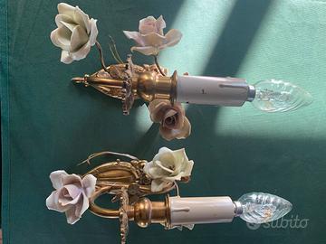 2 applique Liberty con rose in ceramica