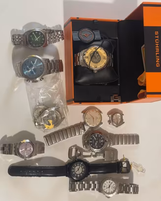 Lotto 9 orologi tra automatici e al quarzo 