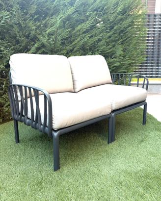 DIVANO KOMODO 2 POSTI NARDI OUTDOOR + TAVOLINO
